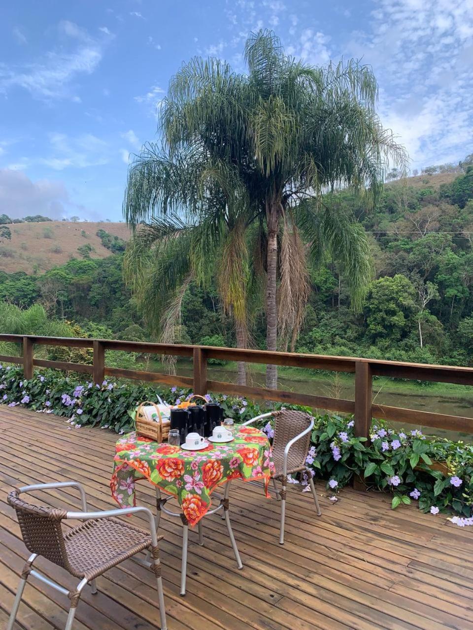 Country house Shangri-la Cunha